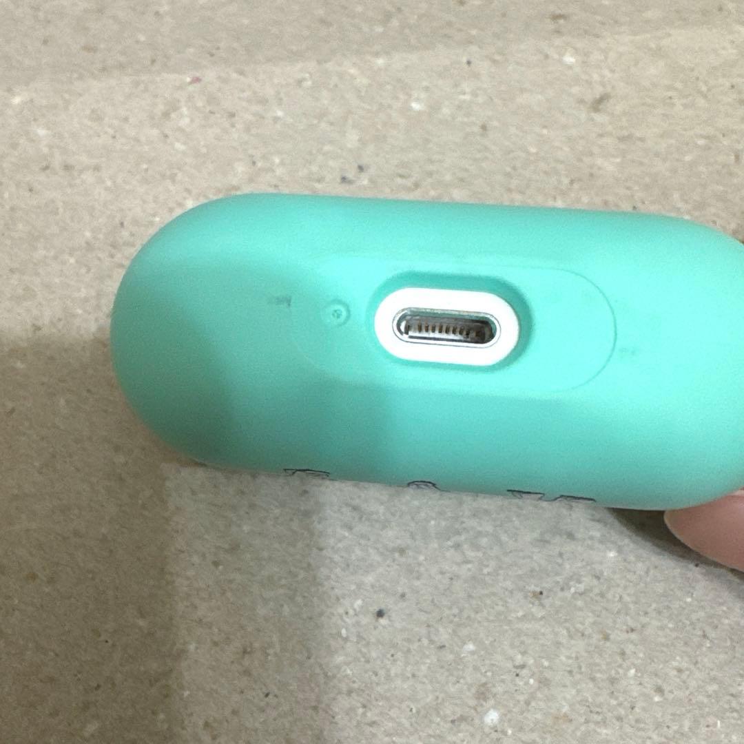 Mrs. GREEN APPLE Utopia AirPodsProケース - メルカリ