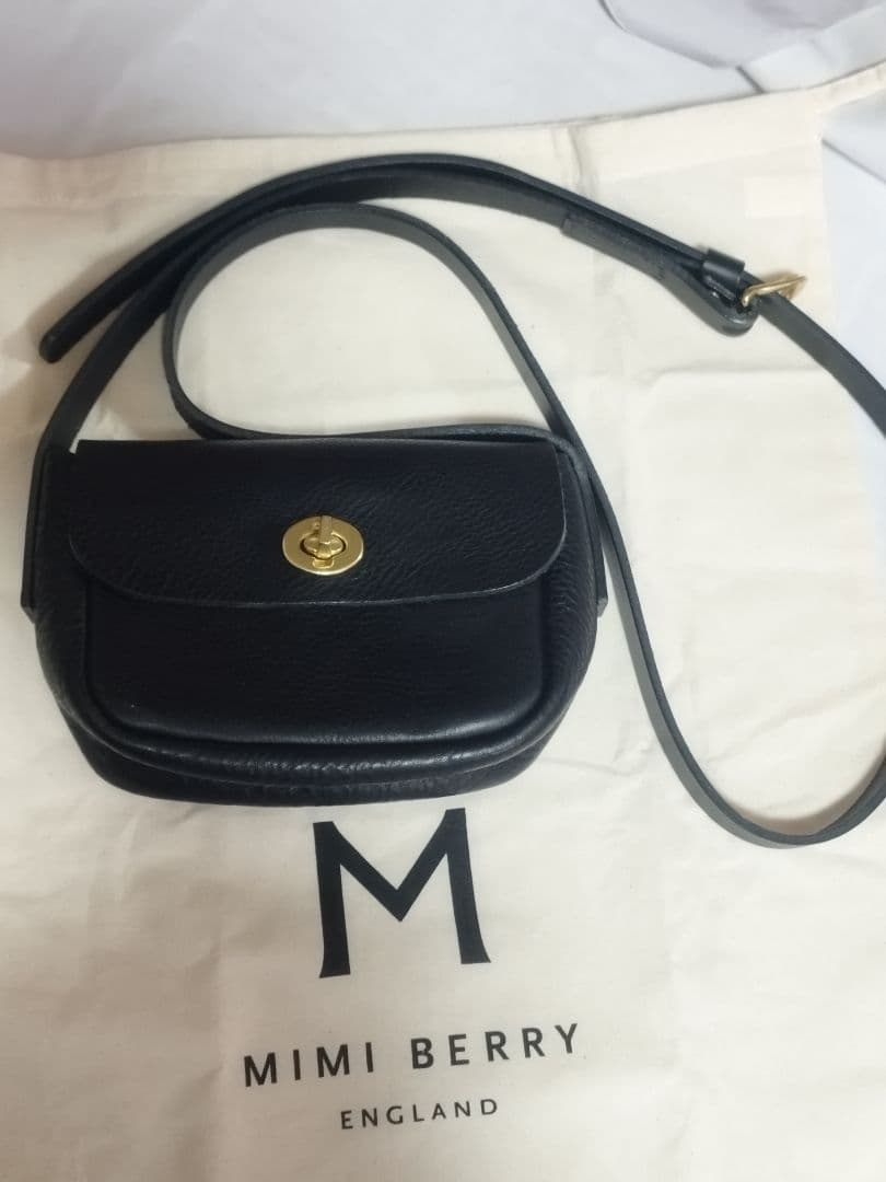 未使用　Mimi Berry 黒 レザー ショルダーバッグ　革　ミニ MIMI BERRY ミミベリー 本革レザー ショルダー バッグ FRANCIS
