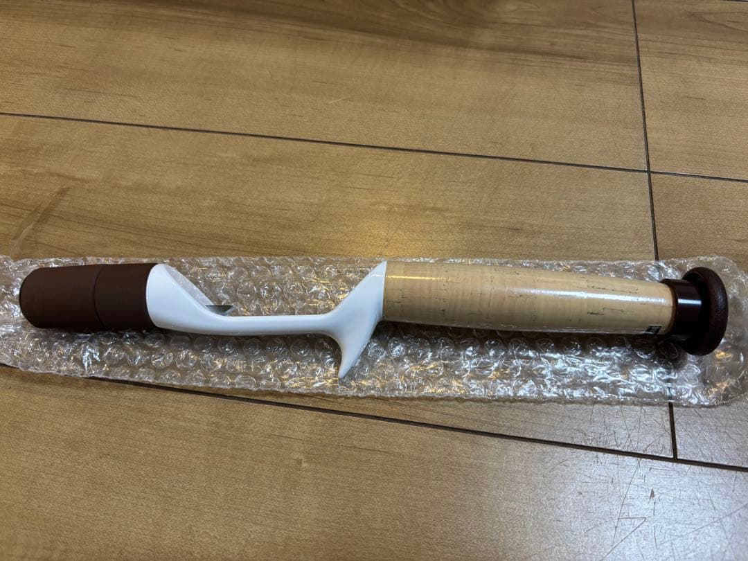 フェンウィックグリップ（ホワイト）fenwick フェンウィック グリップ ストレートタイプ フェンウィック2024年3月