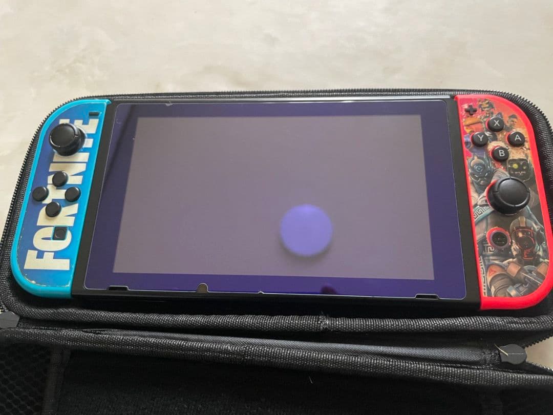 Nintendo Switch 青・赤 中古セット SDカード128GB付き 美品】Nintendo Switch 本体 赤と青 マイクロSD 128GB - メルカリ