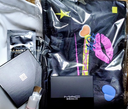 ジバンシイ / ソワン ノワール UV コンパクトのブログ記事｜美容